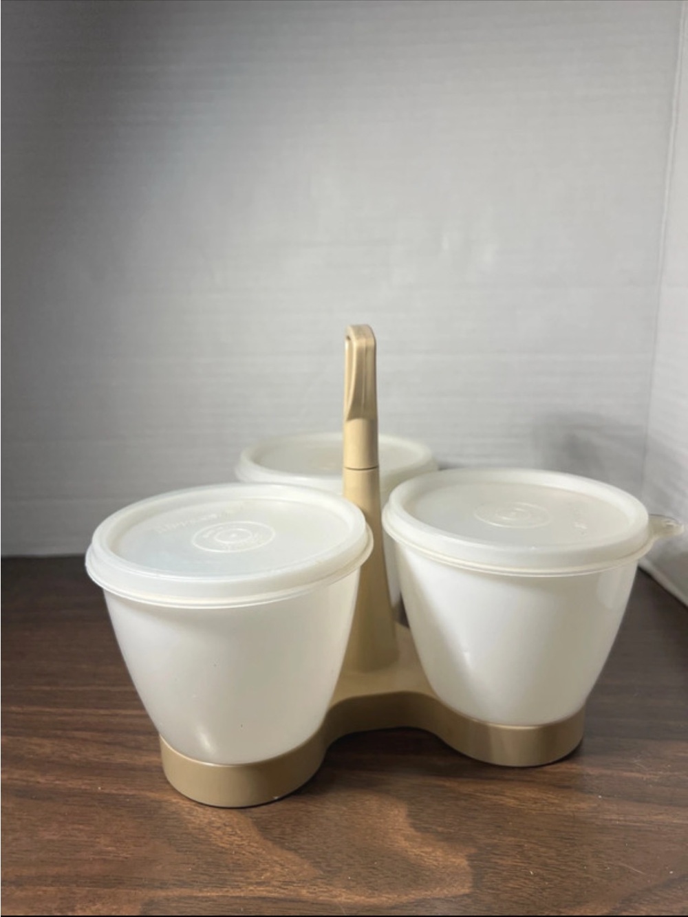 Tupperware Storage Cups with Tan Carrier